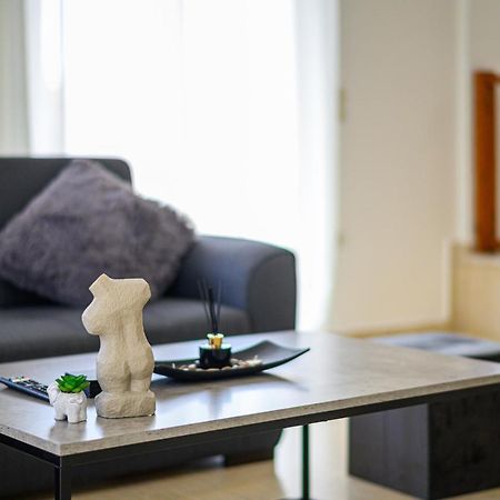 Oliva Apartment Kalamata Luaran gambar