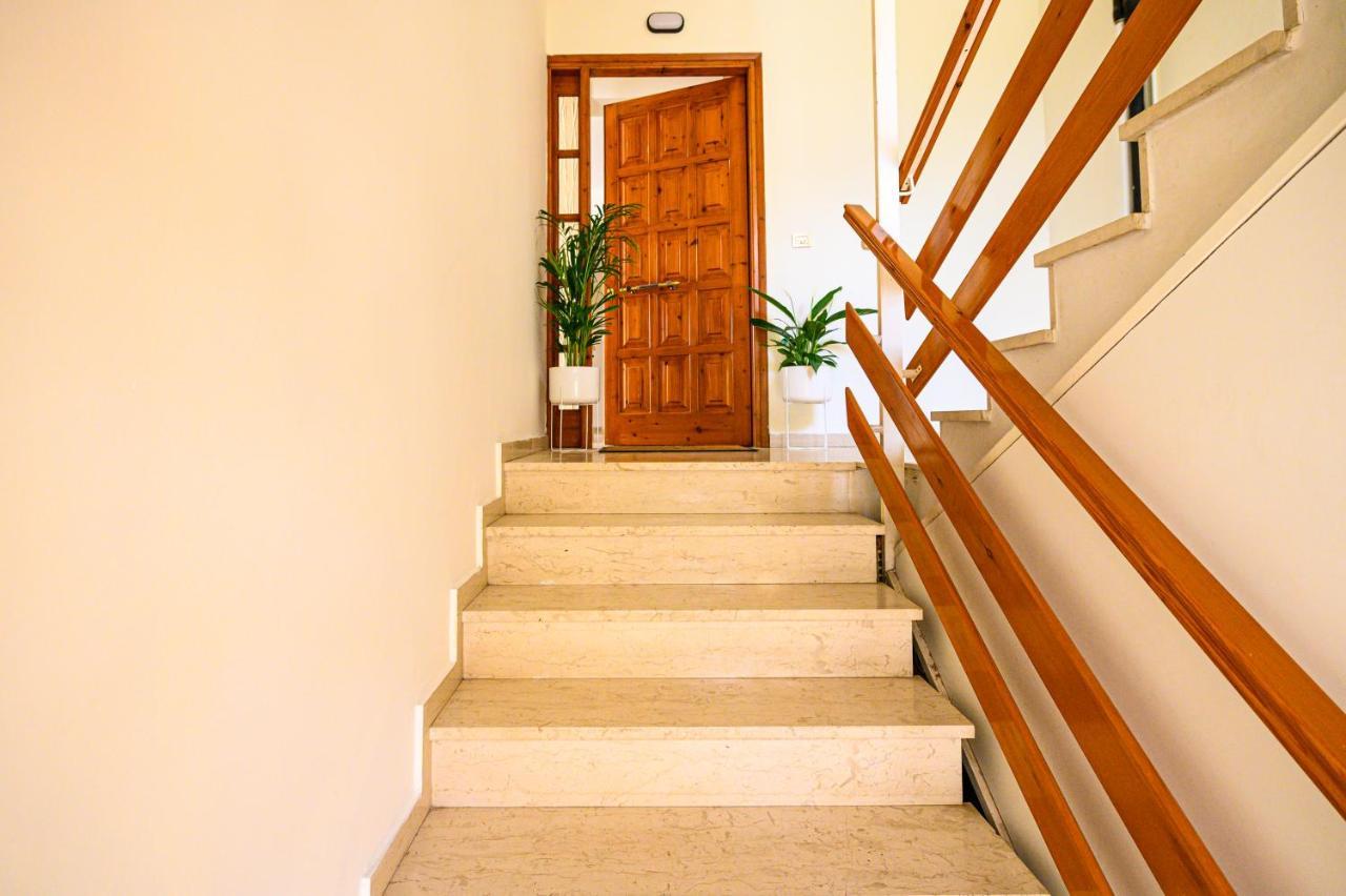 Oliva Apartment Kalamata Luaran gambar