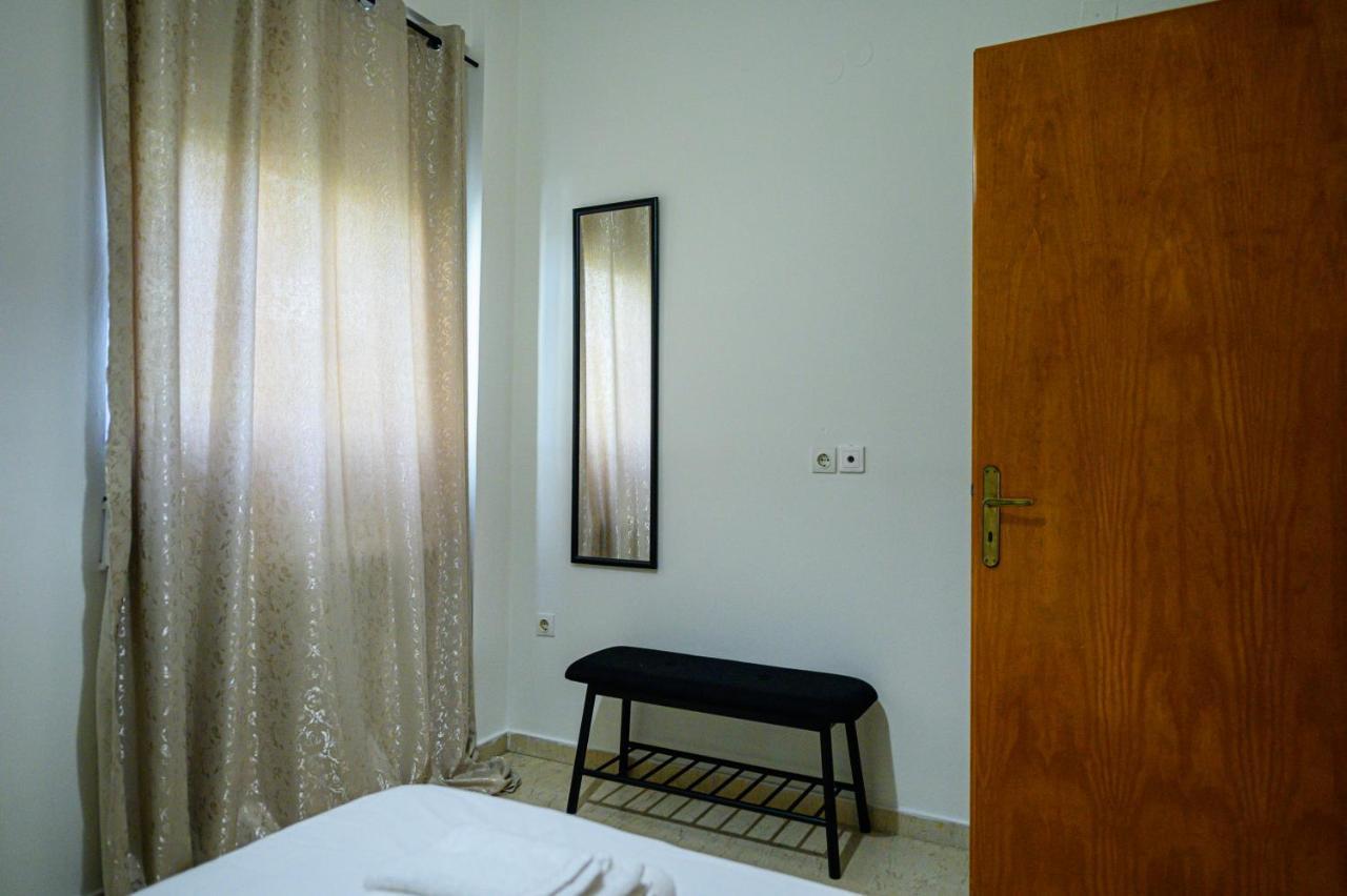 Oliva Apartment Kalamata Luaran gambar